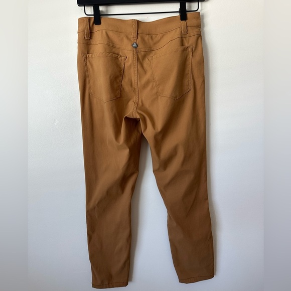 Prana Womens Briann Quick Dry Pants in Rust Size 4 (petit/short inseam) - Picture 3 of 4